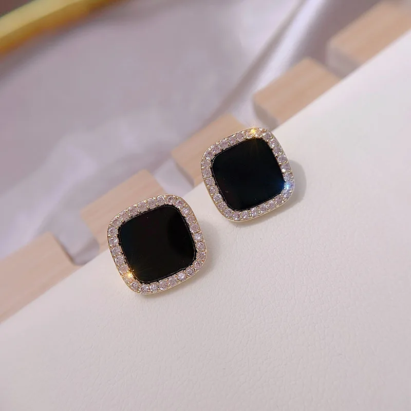 

1Pair High-Sense Korean Trend Elegant Pave Zircon Geometric Square Stud Earrings For Women Girl Fashion Jewelry Party Gifts