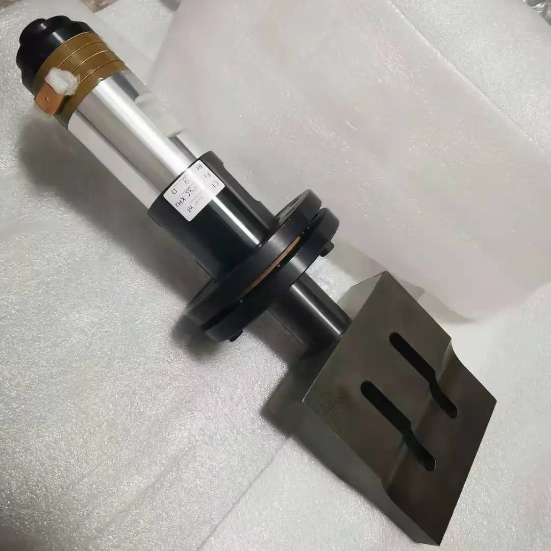 Ультразвуковой преобразователь мощности 15K 2600 Вт для высокой сварочной машины с