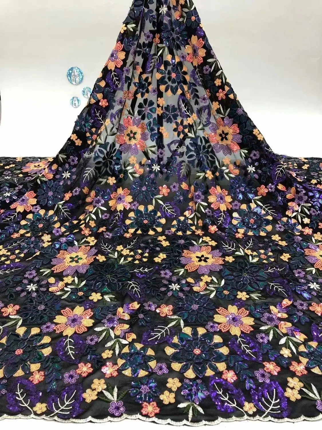 

Nigerian Lace Fabric 2020 High Quality Sequin Velvet Lace Fabric Gold Embroidered Tulle African Velvet Lace Fabric FDF1113