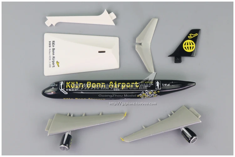 Модель самолета в сборе пластиковая 17 см для сборки моделей самолетов аэропорт