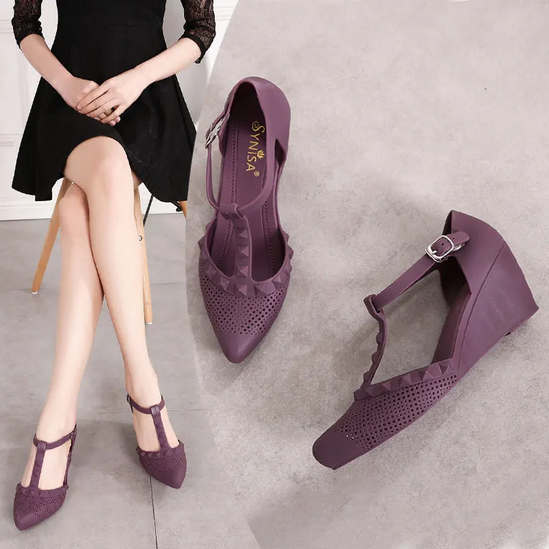 wedges-purple EOEODOIT/Осенняя прозрачная обувь на плоской подошве для женщин; пляжные Мягкие Летние босоножки на плоской подошве с острым носком; женская обувь для дождливой погоды; прозрачная нескользящая обувь - Цвет: wedges-purple