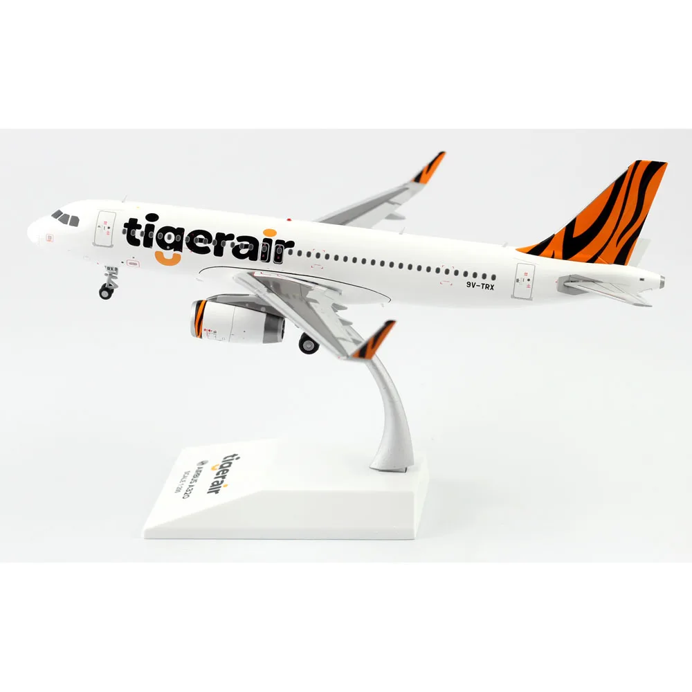 Коллекционный самолет из сплава 1:200 подарок JC Крылья XX2244 Tigerair Airlines модель