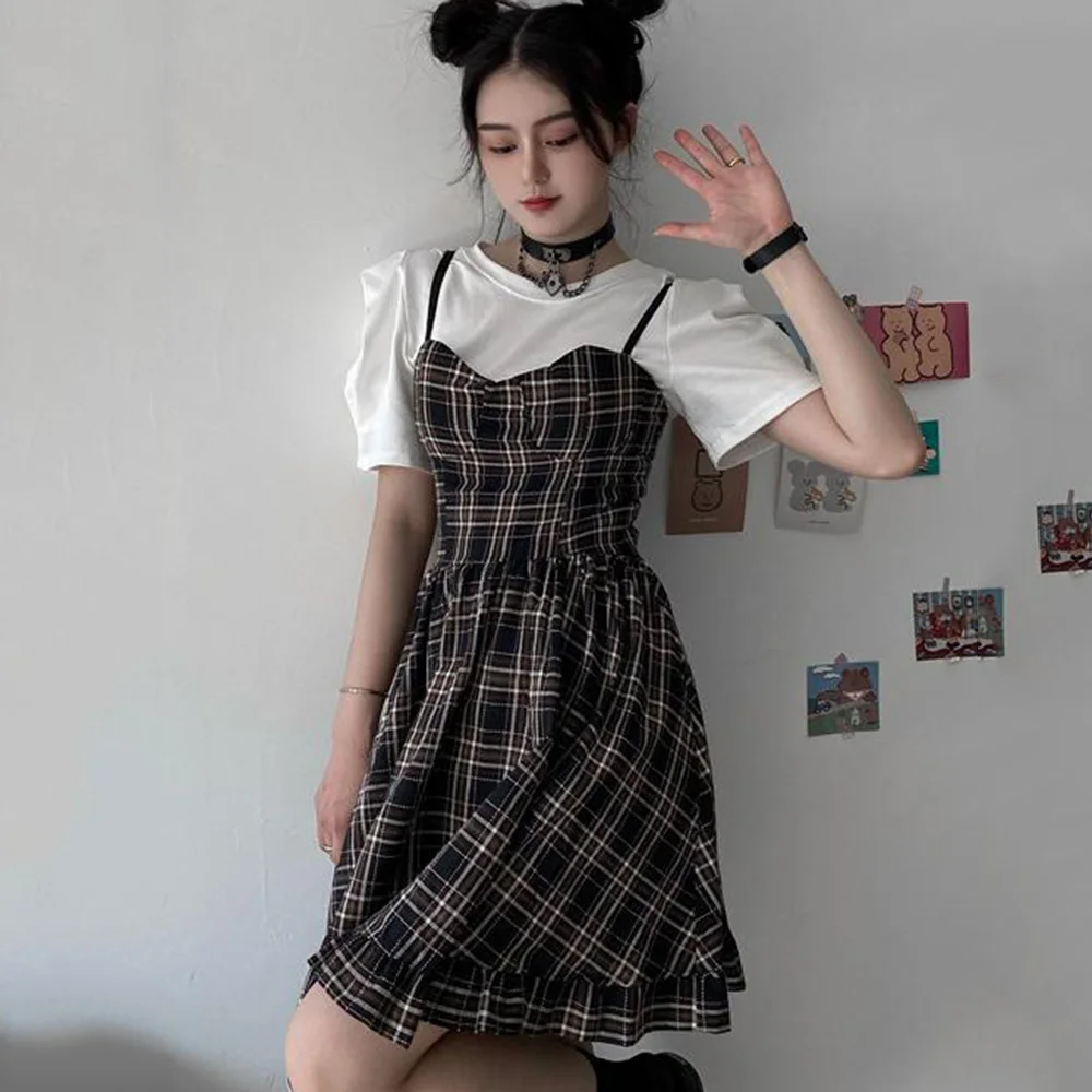 

High Street Fashion Sexy Women's Dress Hipster Thin Designer Creative Draw Back Lattice V-neck Suspender Skirt 2021