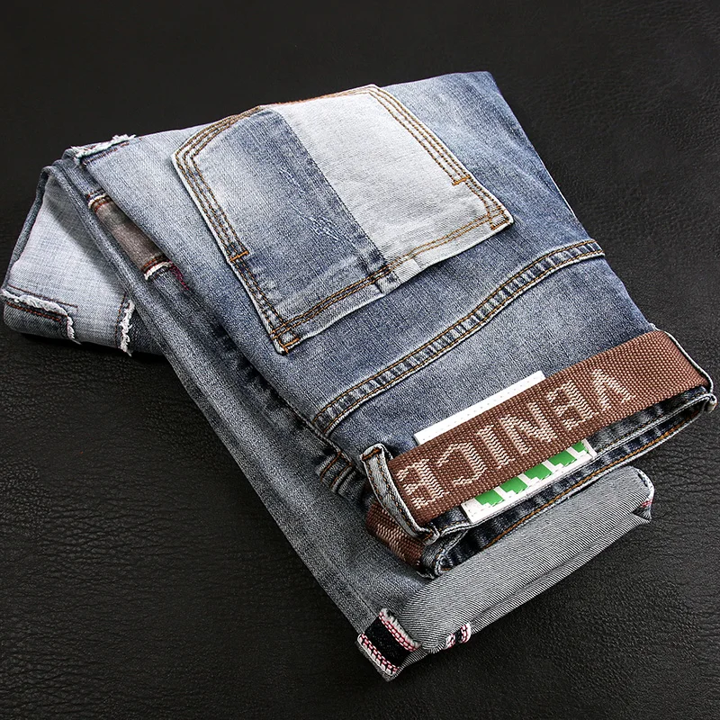 European American Street Fashion Men Jeans Retro Light Blue Elastic Slim Ripped Jeans Men Spliced Patch Designer Hip Hop Pants
