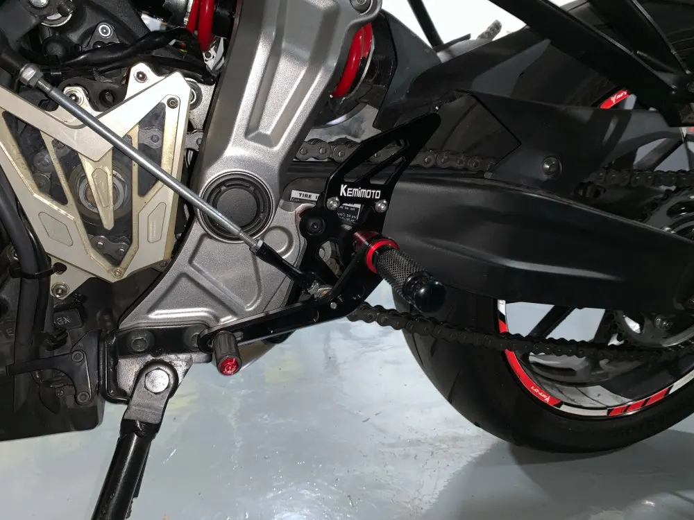 KEMiMOTO Adjustable Rear Set CNC Rearsets Footrest For YAMAHA MT 07 FZ07 MT07 For YAMAHA MT-07 FZ-07 FZ 07