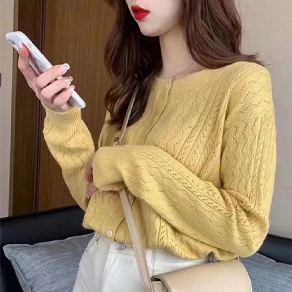 

2021 Women's Autumn New Sweater Casual Fashion Commuter All-match Style Solid Color Long-sleeved Lazy Loose Cardigan Top