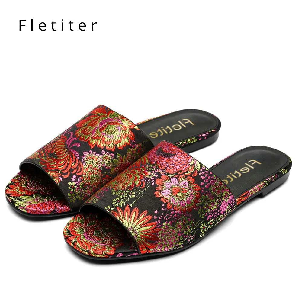 Мюли женские с цветами летние туфли на плоской подошве модные шлепанцы для