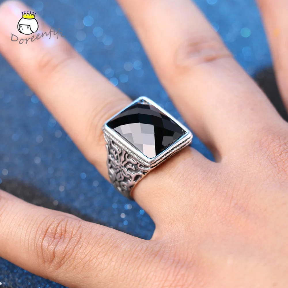 Кольцо мужское винтажное серебряное с крупным черным камнем в стиле хип