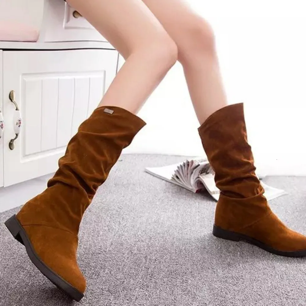 2019 г. Новые женские модные ботинки Осенняя обувь однотонные до середины голени на