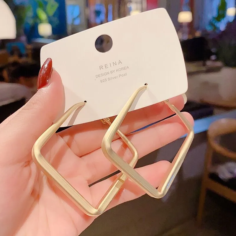 

925 Silver needle European and American exaggerated geometric earrings women metal high sense net red big ring earrings retro co