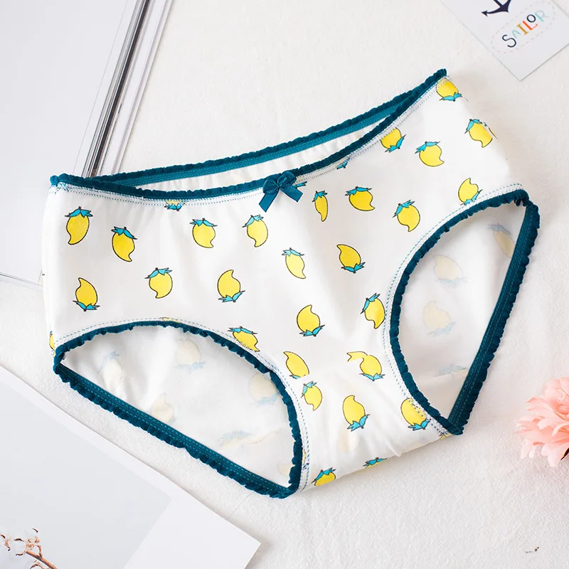 

6pcs Popular style fruit cat series cotton lady underwear printing cute fresh middle waist bow triangular pants women