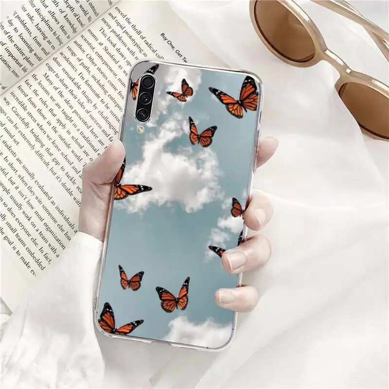 

Nice sky with butterflies Phone Case Transparent for Samsung A71 S9 10 20 HUAWEI p30 40 honor 10i 8x xiaomi note 8 Pro 10t 11