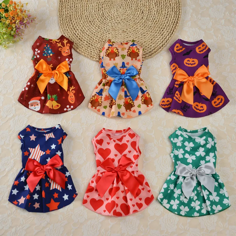 

Dog Dress Cute Princess Dog Dresses Summer Plaid Puppy Skirt with Bow Chihuahua Ropa Perro Small Medium Dog Clothes XS-XL