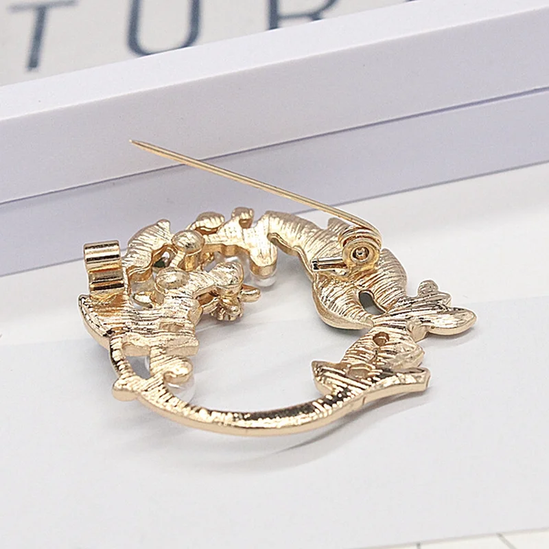 Зеленый лес отдел жизни дерево брошь Мода темперамент корейский гардения