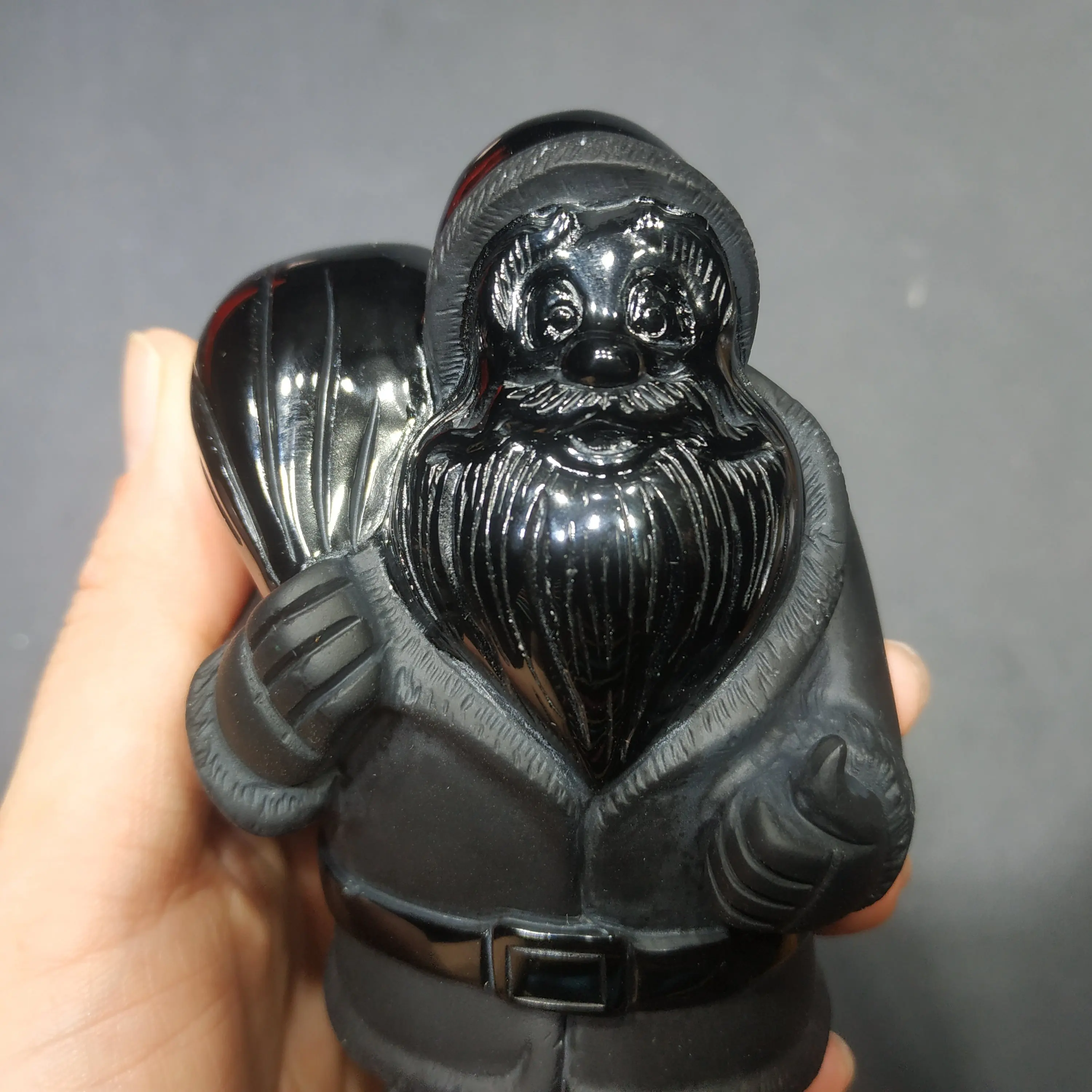 

Natural High Quality Hand Carved Obsidian Father Christmas Quartz Crystal Santa Claus for Christmas