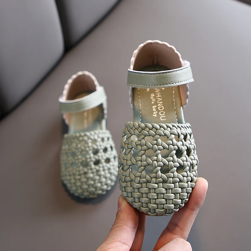 Детские сандалии новинка 2020 летняя обувь для девочек детские однотонные удобные