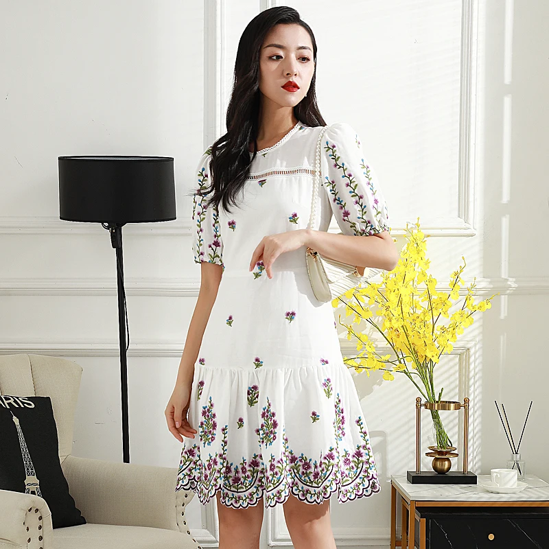 

Designer 2021 Summer Women'S Dress, Flower Embroidery Skirt Fashion Exquisite Elegant Party New Short Sleeved Mini Dress