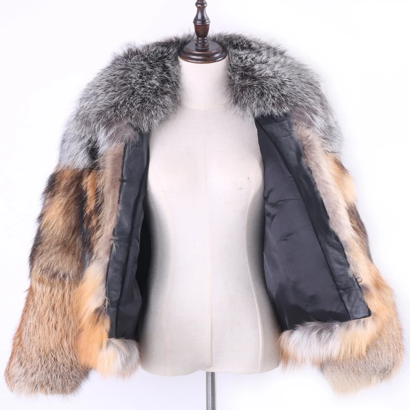 Женская зимняя куртка модель 2020 года натуральный мех енота красный Лисий