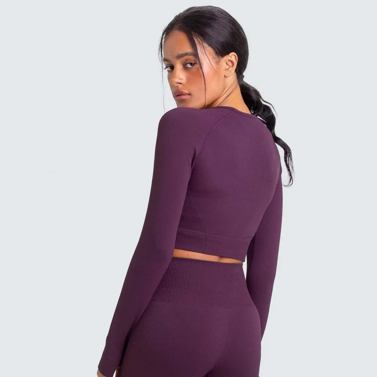 

Women Sportwear Seamless Yoga Set Long Sleeve Gym Clothing Sports Bra Fitness Top Workout Pants High Waist Leggings Sprot Shorts