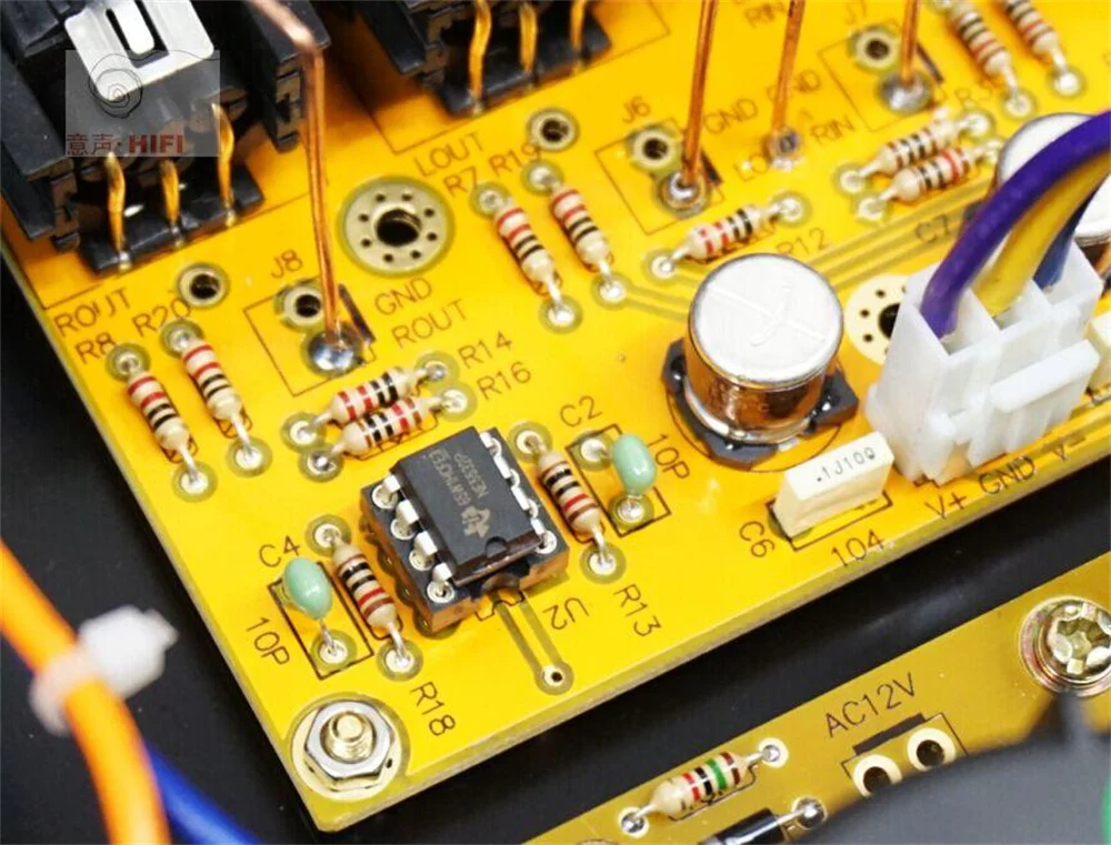 Предусилитель LM4562/JRC4580DD со сбалансированным входом/выходом RCA в XLR 110 В/220 В |
