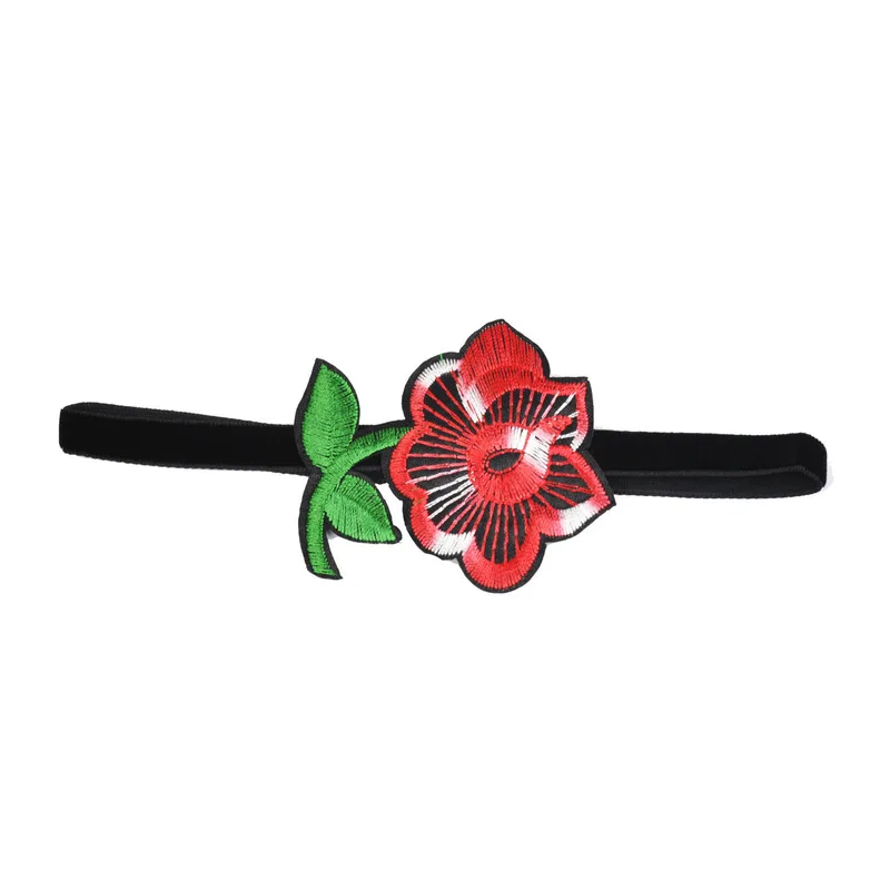 Женское колье-чокер Egirl Винтажный дизайн контрастный цвет с вышивкой в виде роз