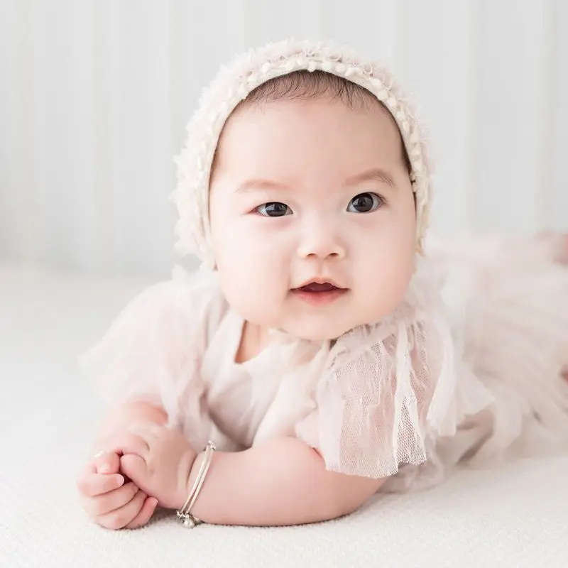 

2Pcs Newborn Photography Props Suit Lace Romper Hat Set Knit Outfits Clothing Infants Shooting Photo Gift
