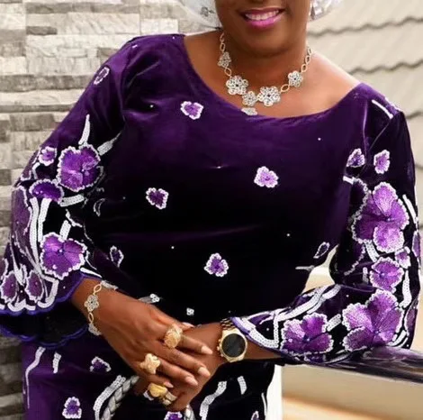 

(5yards/pc) Beautiful sequins embroidered African velvet lace fabric with beads soft and smooth for party dress FHS062