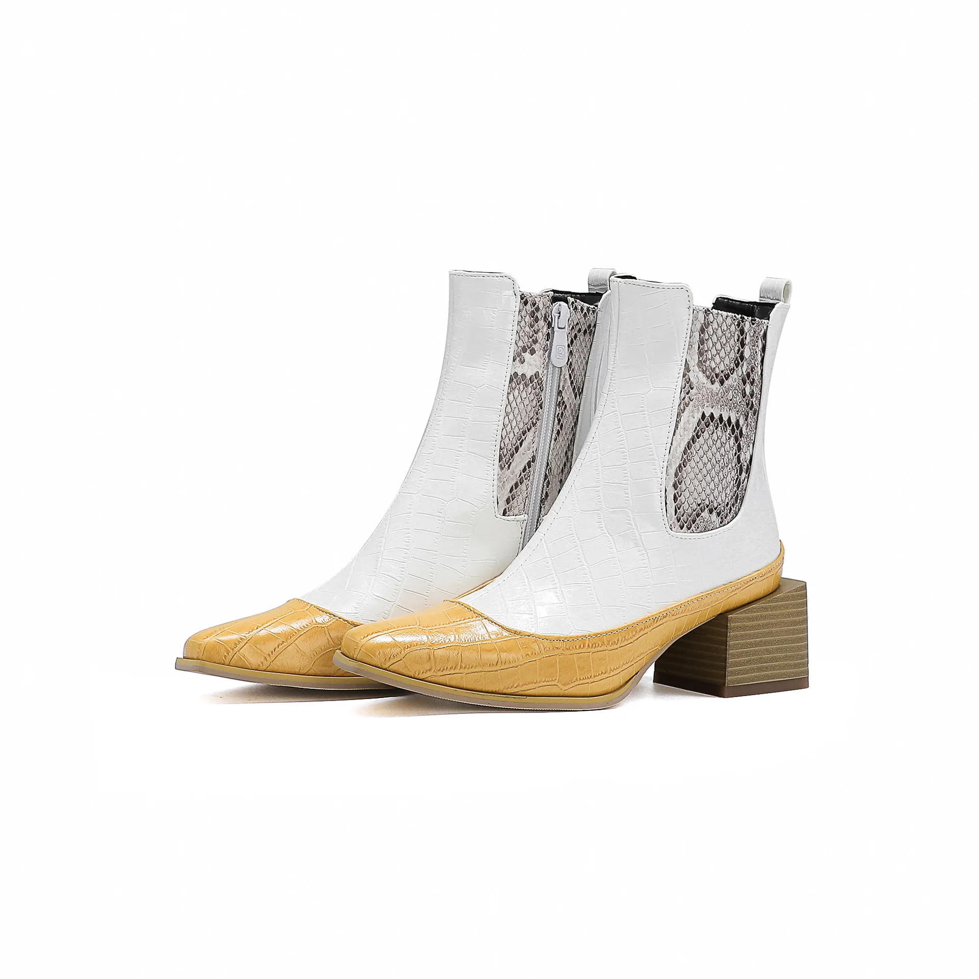 Женские дешевые сандалии гладиаторы на плоской подошве с вырезами Летняя