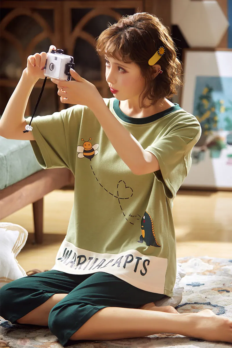 

2020 new women's pajamas summer short-sleeved 7-point pants cartoon casual pyjamas suit fashion woman home clothing pj set 2pcs