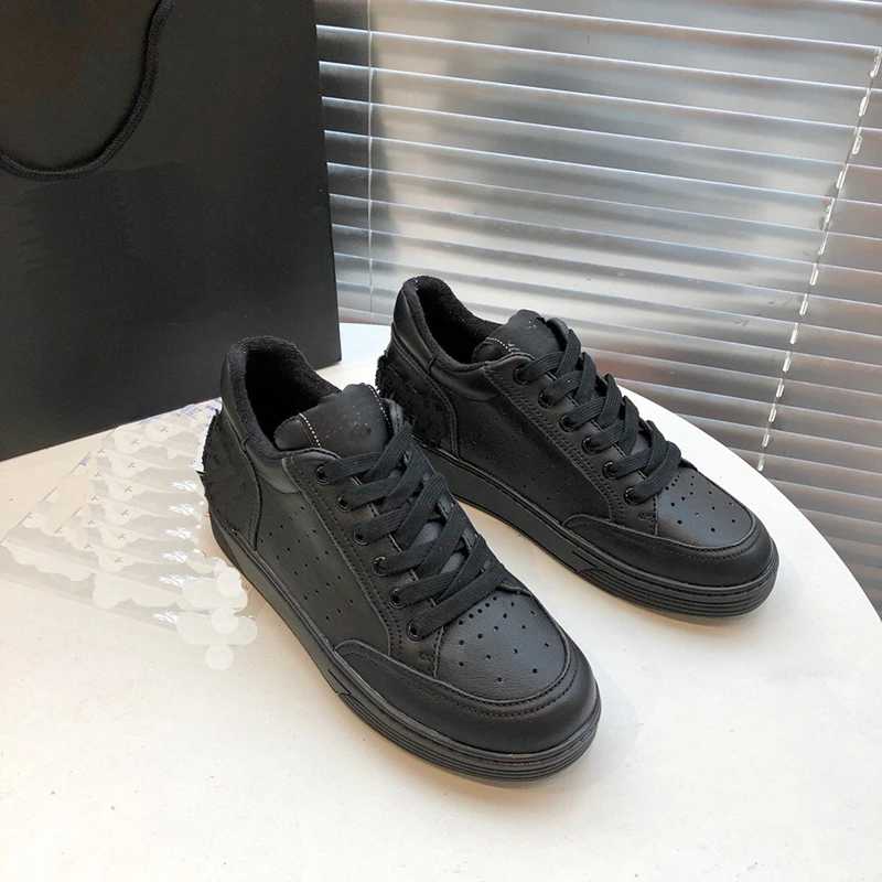 

2020 Fashion Luxury Flats Shoes For Women Real Leather Lace-Up Leisure Women Shoes Comfortable Breathable Multicolor Flats Femal