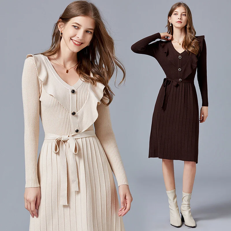 

Женское трикотажное облегающее платье с V-образным вырезом