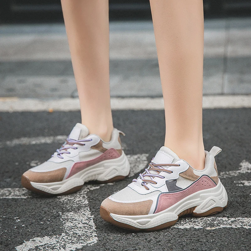 Женские кроссовки на толстой подошве дышащие для пробежек сезон осень 2019 | Обувь