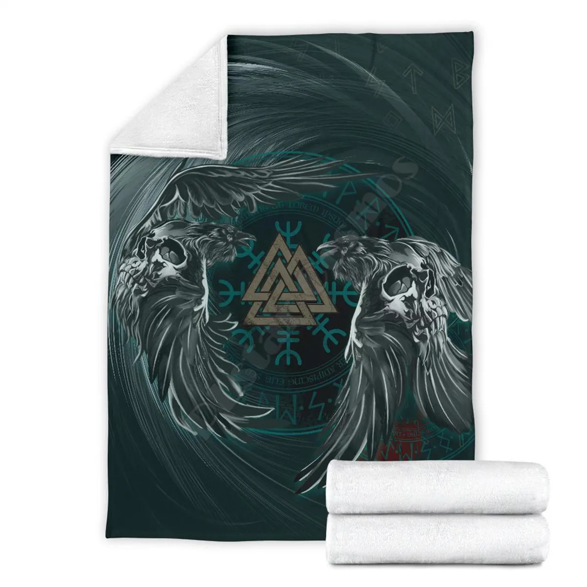 Одеяло с 3D-принтом &quotВикинги тату вороны валкнут шлем трепса&quot на кровать