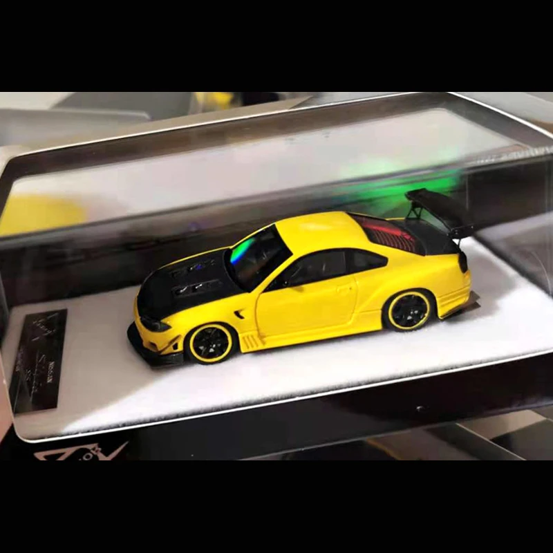 

404Error Model Car 1/64 Nissan S15 Silvia Carbon Fiber Resin Diecast Limited 499 Yellow Hub Display Model