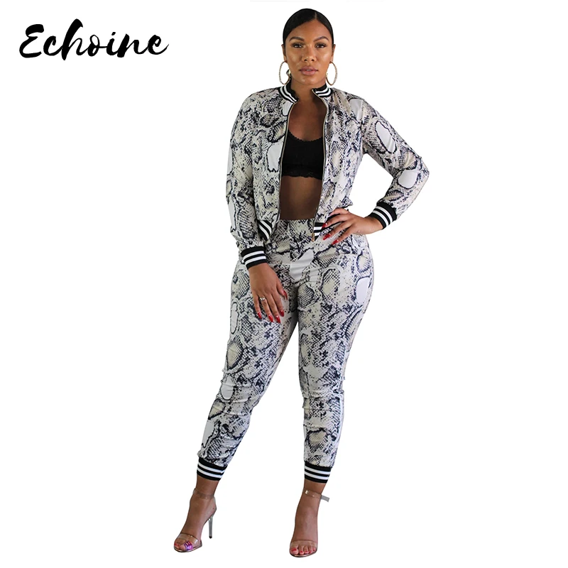 Женский короткий костюм из двух предметов с принтом змеиной кожи|Спортивные