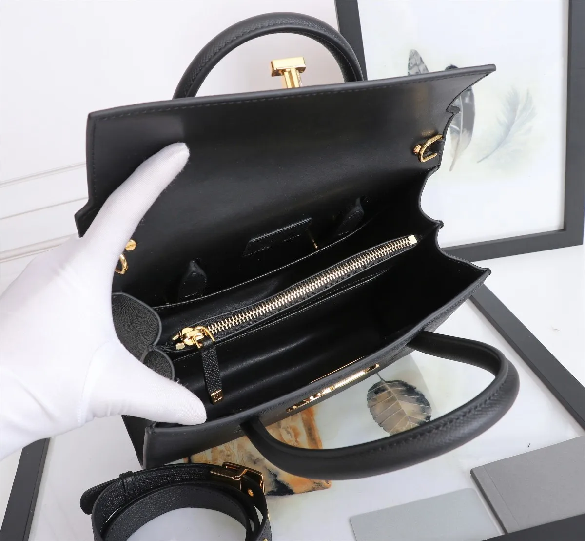 

2021 fashion lady's new bag, large capacity versatile cross-body bag, handbag