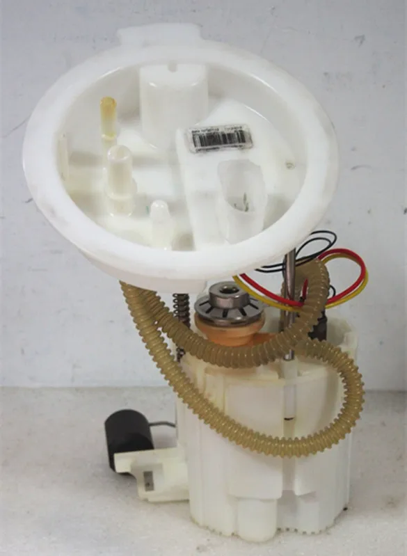 Б/у оригинальный топливный насос BOSCH 7273277-12 подходит для BMW серии 3 GRAN TURISMO (F34) 328 i xDrive 180KW 245CV 0580200131.