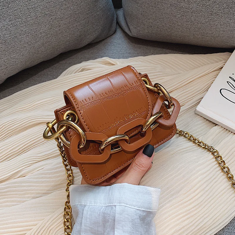 brown Fashion Mini Saddle Women Shoulder Bags Designer Brand Acrylic Chain Handbags Luxury Pu Leather Female Crossbody Bag Small Purse - Color: brown