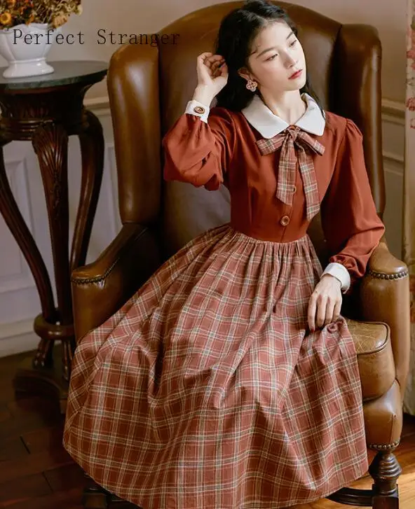 

High Quality 2021 Spring New Arrival Elegant Collar Plaid Lantern Sleeve Bowknot Woman Retro Long Dress