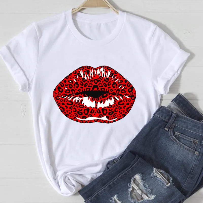 

Vintage Funny Lip Graphic Tee Shirts Stranger Things Leopard Printing Cartoon Sexy Lip Woman T-Shirts Ghibli Women's Blouse