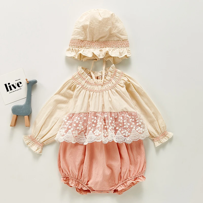 

Хлопковый комбинезон с длинным рукавом и шапка для маленьких девочек, милые комбинезоны в стиле принцессы с кружевом и прострочкой, Демисез...