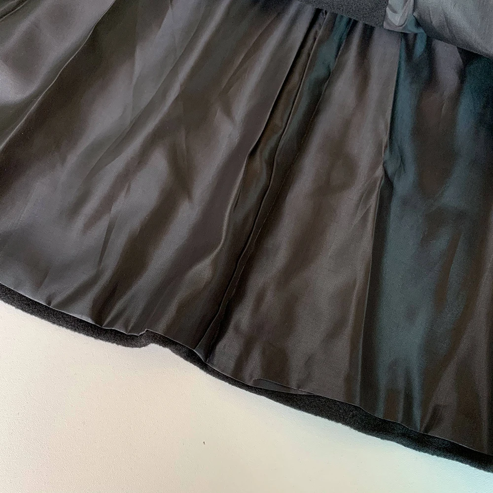 Новинка осенне зимнее женское пальто облегающее ТРАПЕЦИЕВИДНОЕ двубортное