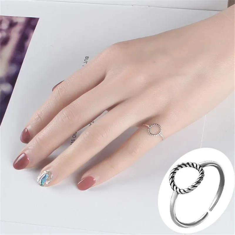 

POFUNUO Fine Jewelry Elegant Screw Thread 925 Sterling Silver Rings Unique Vintage Female All-Match Open Rings Friends Gift Ring