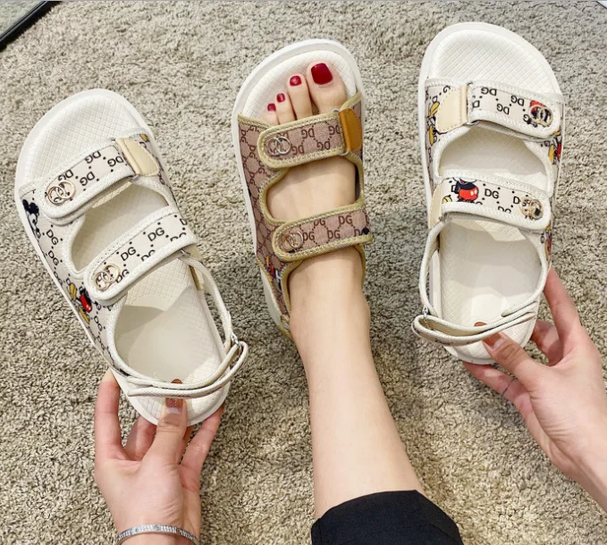 Летние спортивные женские сандалии на липучке римская обувь с мультяшным