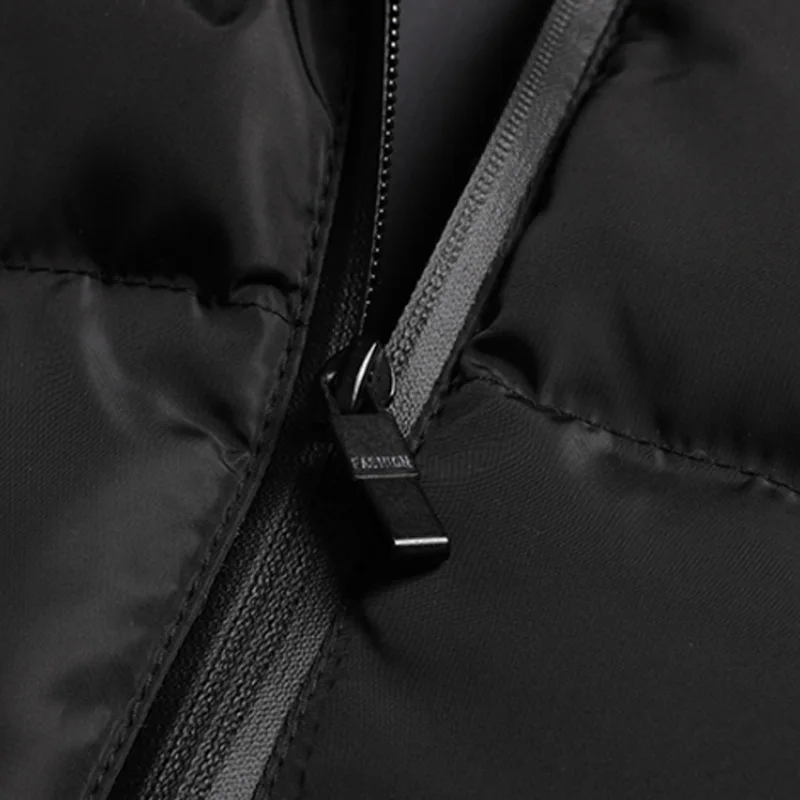 Мужской жилет без рукавов черный красный темно синий теплый для весны и осени