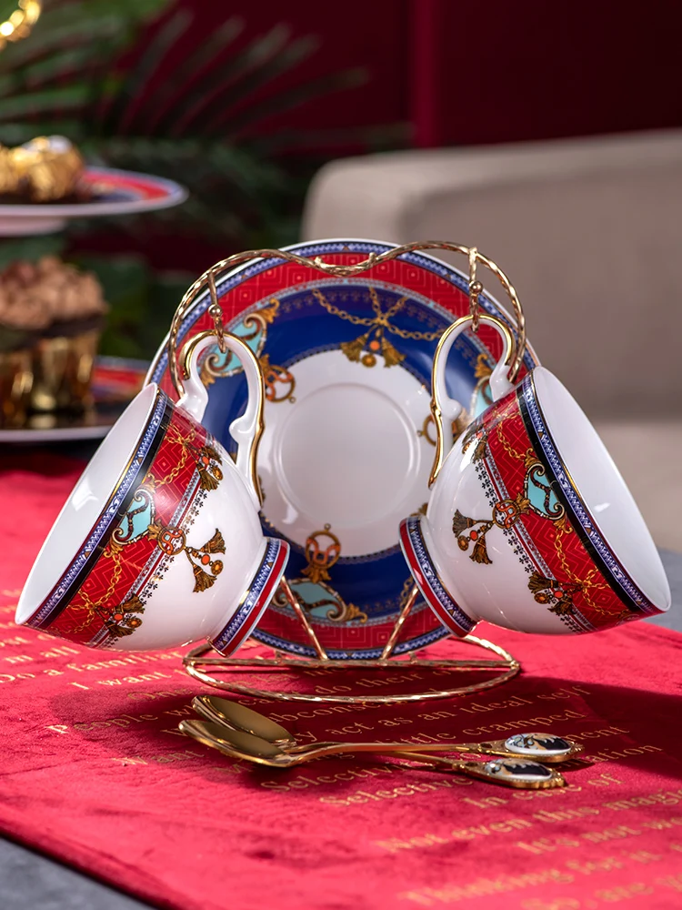 

Creative Vintage Cup Nordic Luxury High Quality Handmade Ceramic Coffee Saucer Spoon Set Cup Tazas Cafe Kitchen Drinkware DB60BD