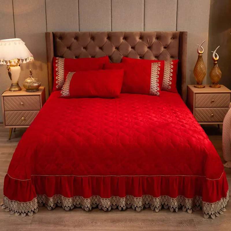 

2020 new products Thickened quilted crystal velvet Bed cover Fitted Sheet Pillowcases 2/3 pcs Luxury Pleated lace Bedding.