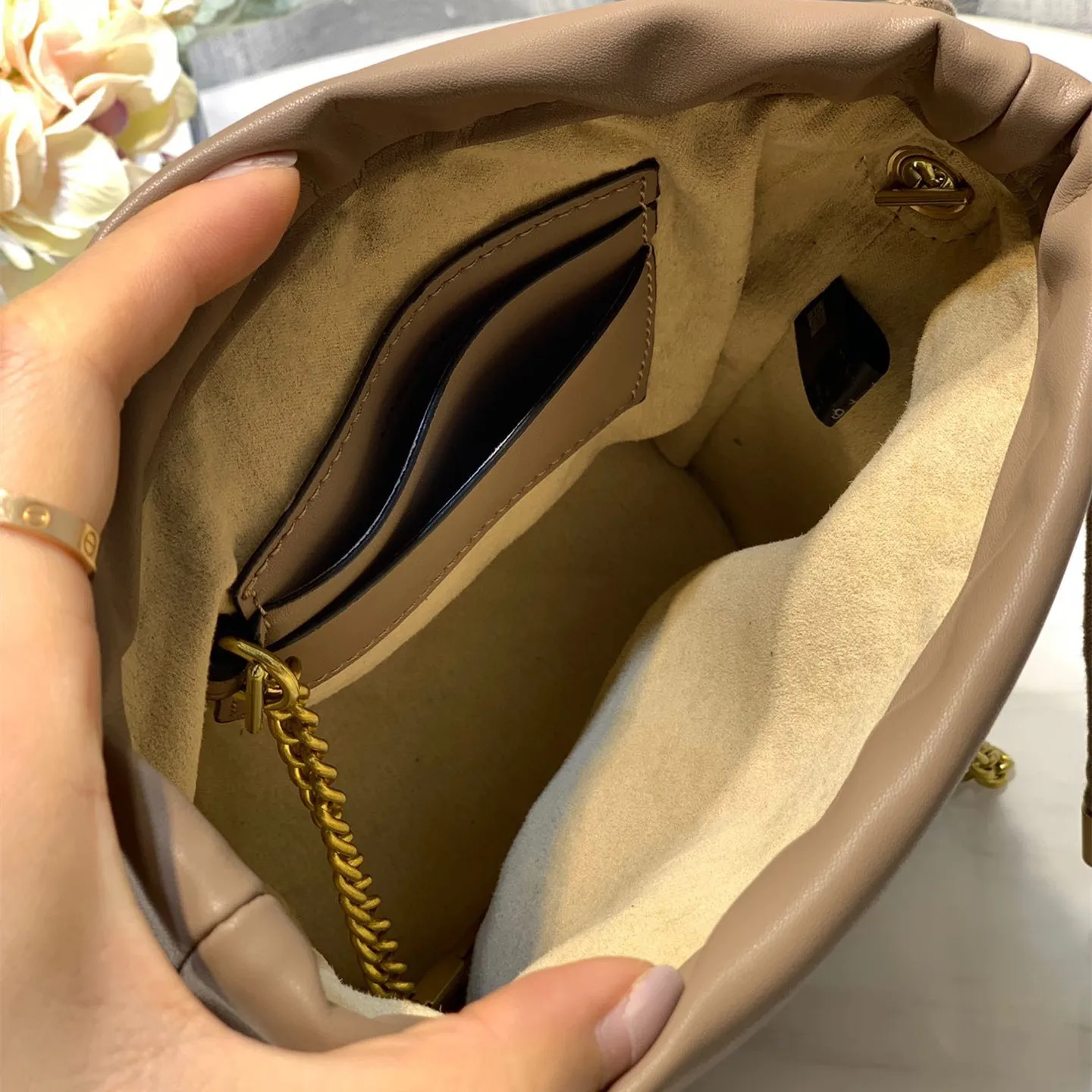 

Women Fashion Genuine Leather Quilted Vintage Handbag Chain Mini Drawstring Bag Bucket Bag Crossbody Shoulder Bag Card Holder