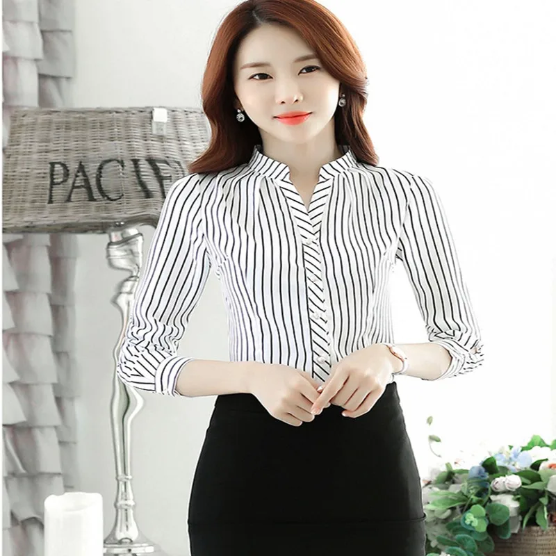 Женская блузка в полоску с длинным рукавом и V-образным вырезом |