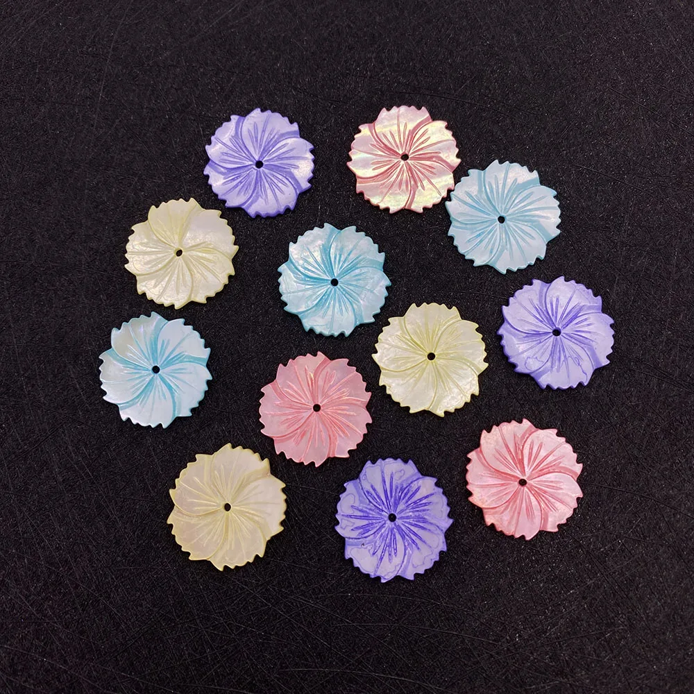 

3pcs/bag Dyed Flower-shaped Five-petal Shell Flower Beads DIY Jewelry Exquisite Color Ladies Fashion Necklace Accessories
